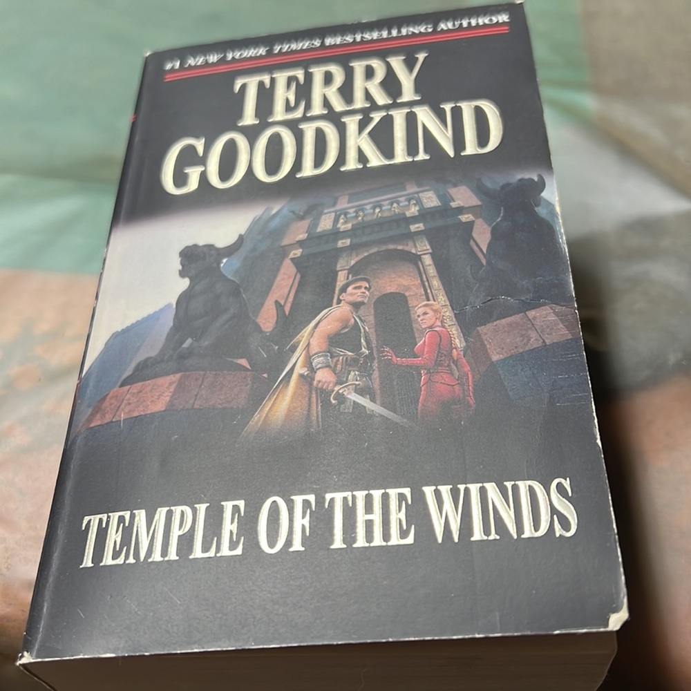 Books - Picture 3 of 6